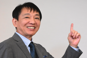 田原成貴